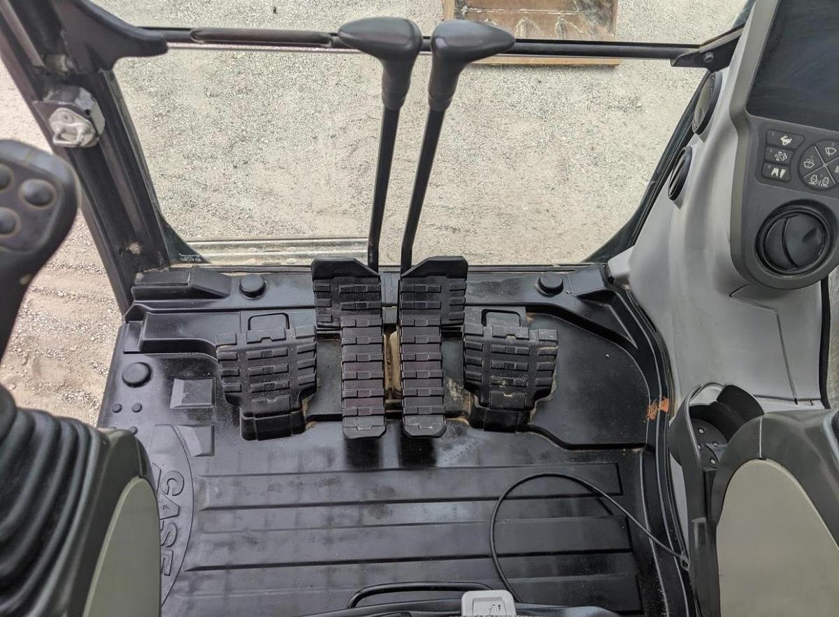 Used 2018 Case CX130D