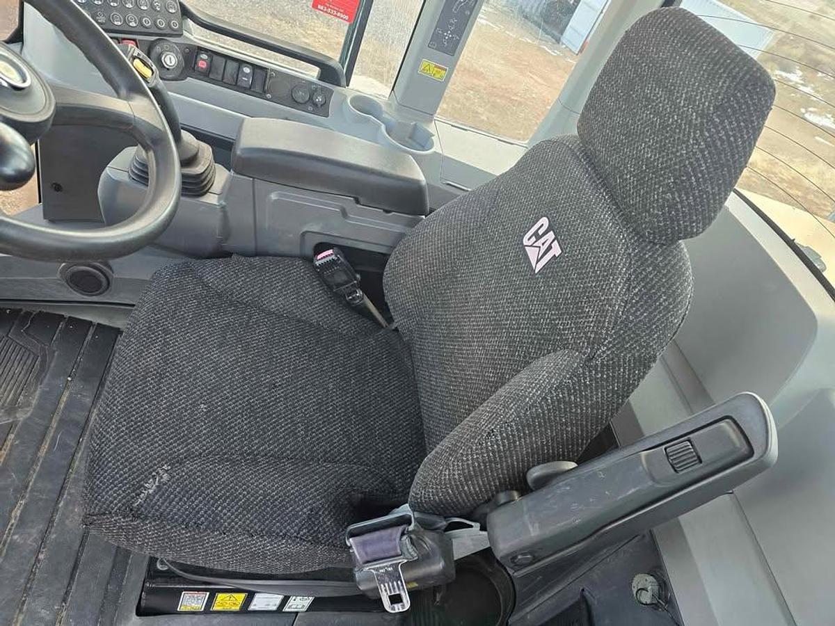 Used 2014 Cat 938K Front End Loader