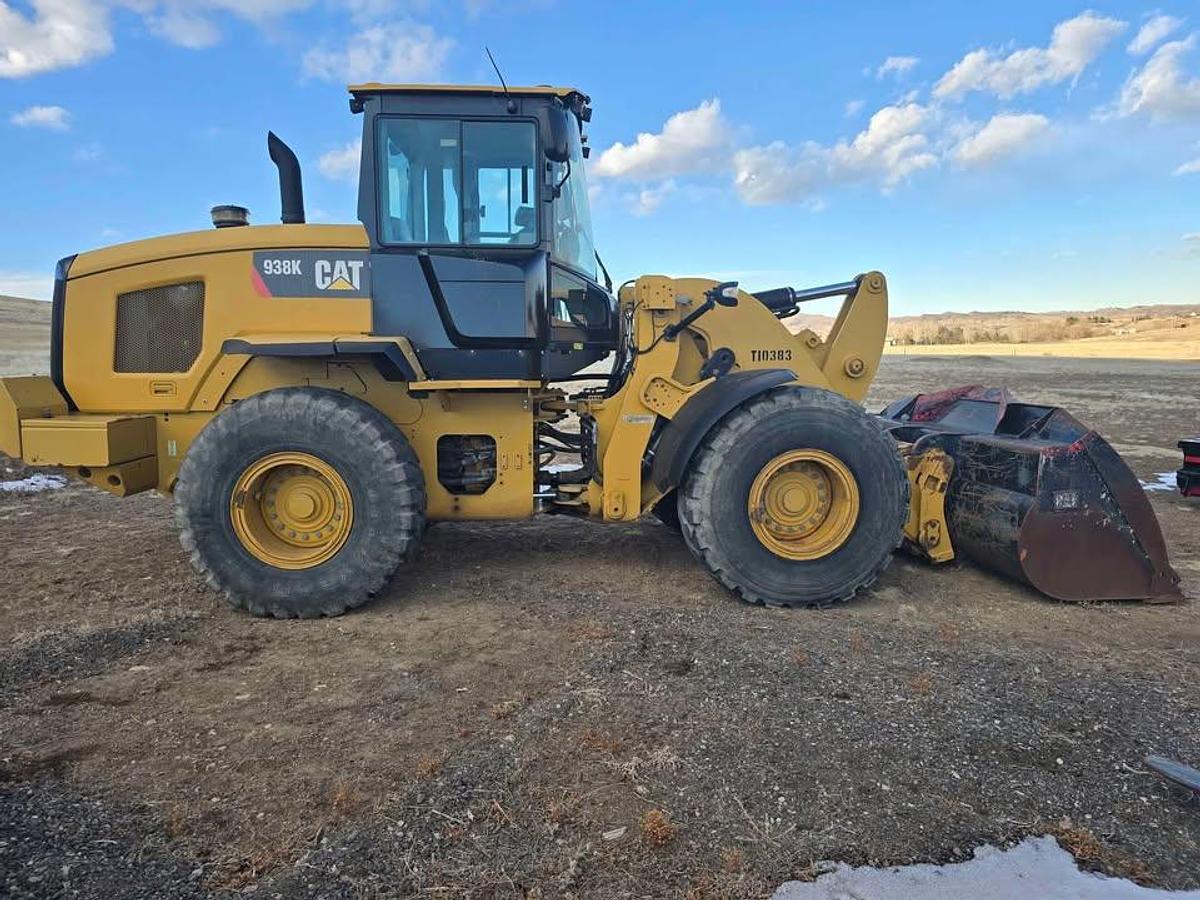 Used 2014 Cat 938K Front End Loader
