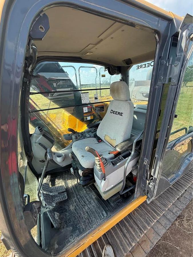 Used 2019 John Deere 210G LC