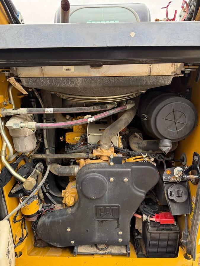 Used 2020 CAT 299d3 Skid Steer