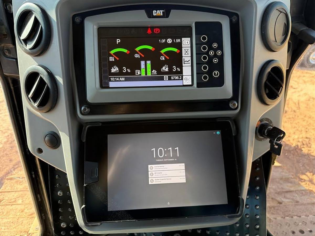 Used 2018 CAT D6T XL Dozer