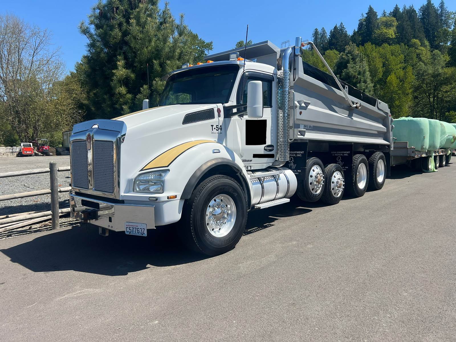 T880