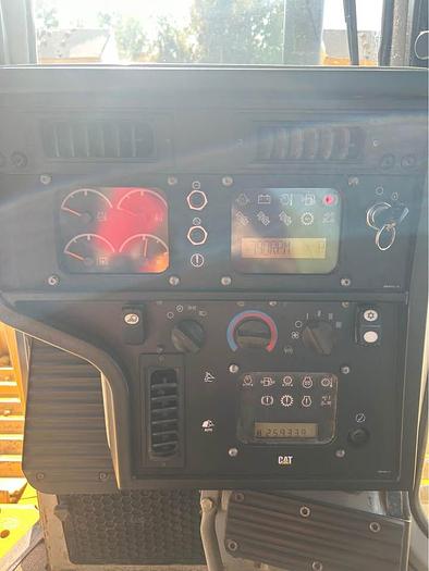 Used 2007 Caterpillar D6R LPG