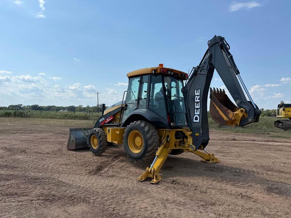 Used 2019 John Deere 310L
