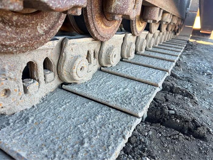 Used 2019 Caterpillar D6T XL / Ripper