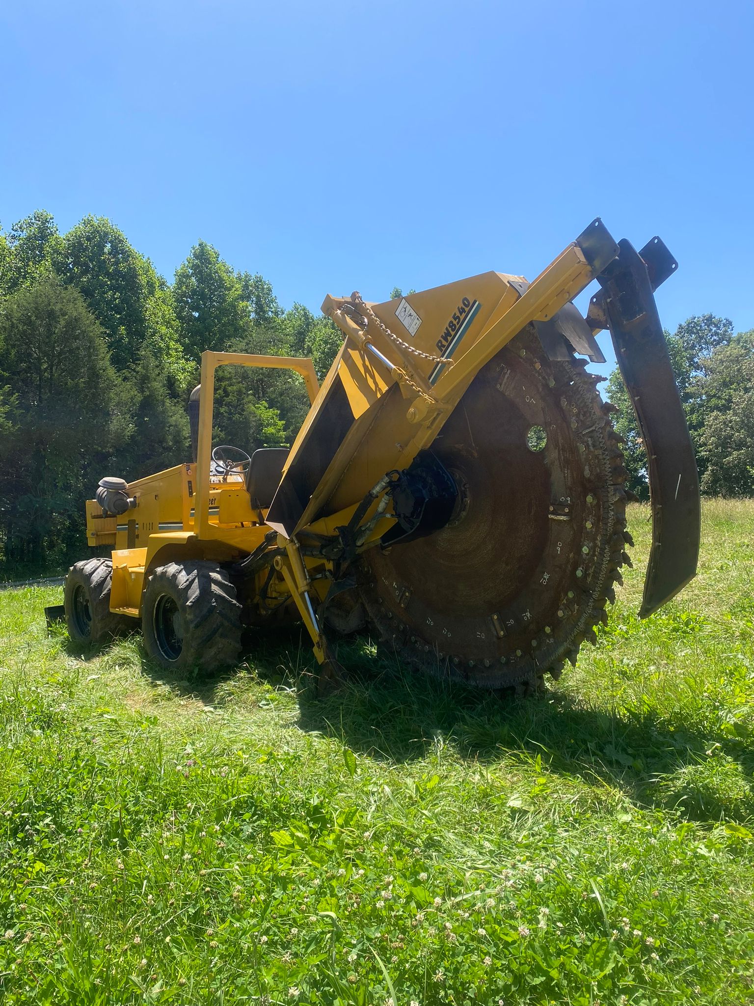  V120 Rocksaw 40"