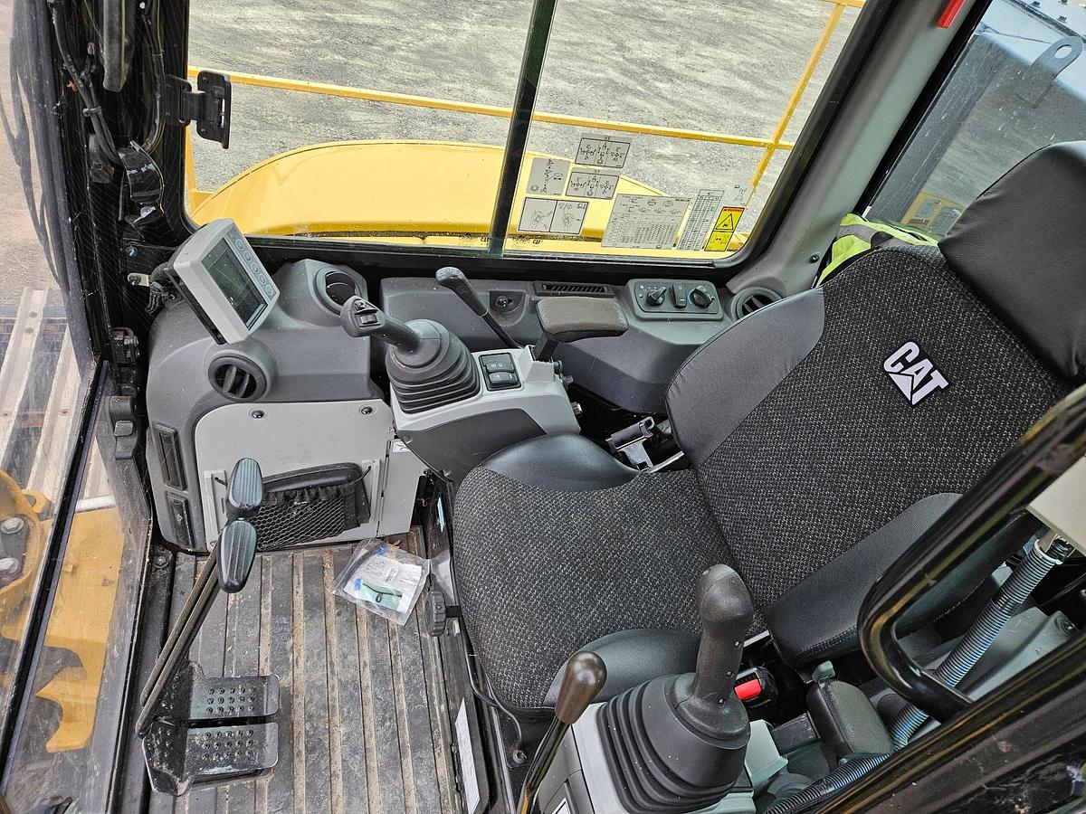 Used 2020 Caterpillar 305.5E Amphibious Excavator