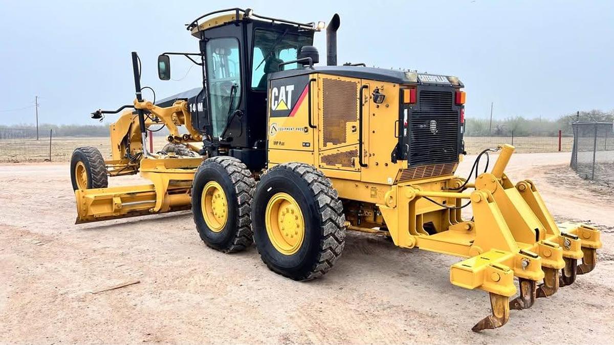 Used 2008 Caterpillar 140M