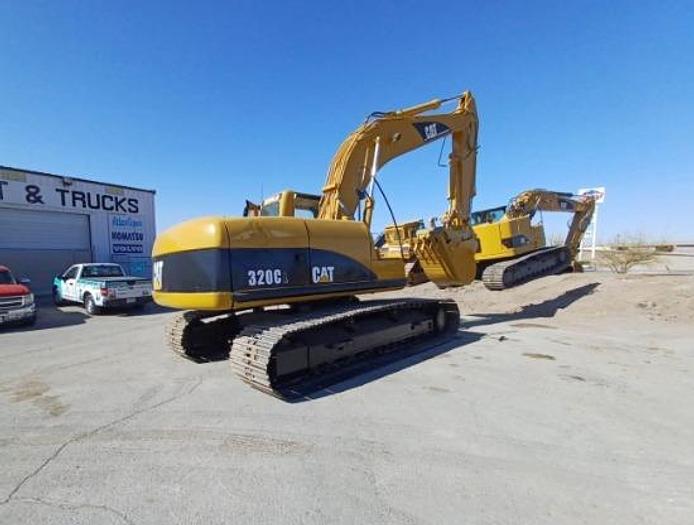 Used 2005 Caterpillar 320 CL
