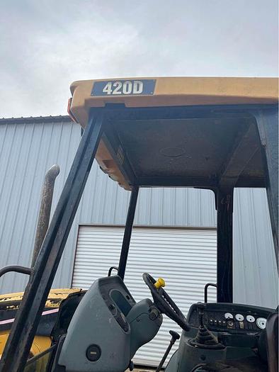 Used 420D CAT backhoe