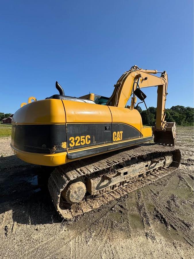 Used 2006 Caterpillar 325C