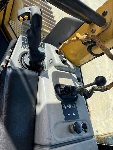 Used 2006 Caterpillar D6N LPG