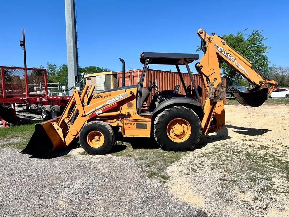 Used 2008 Case 590 SM