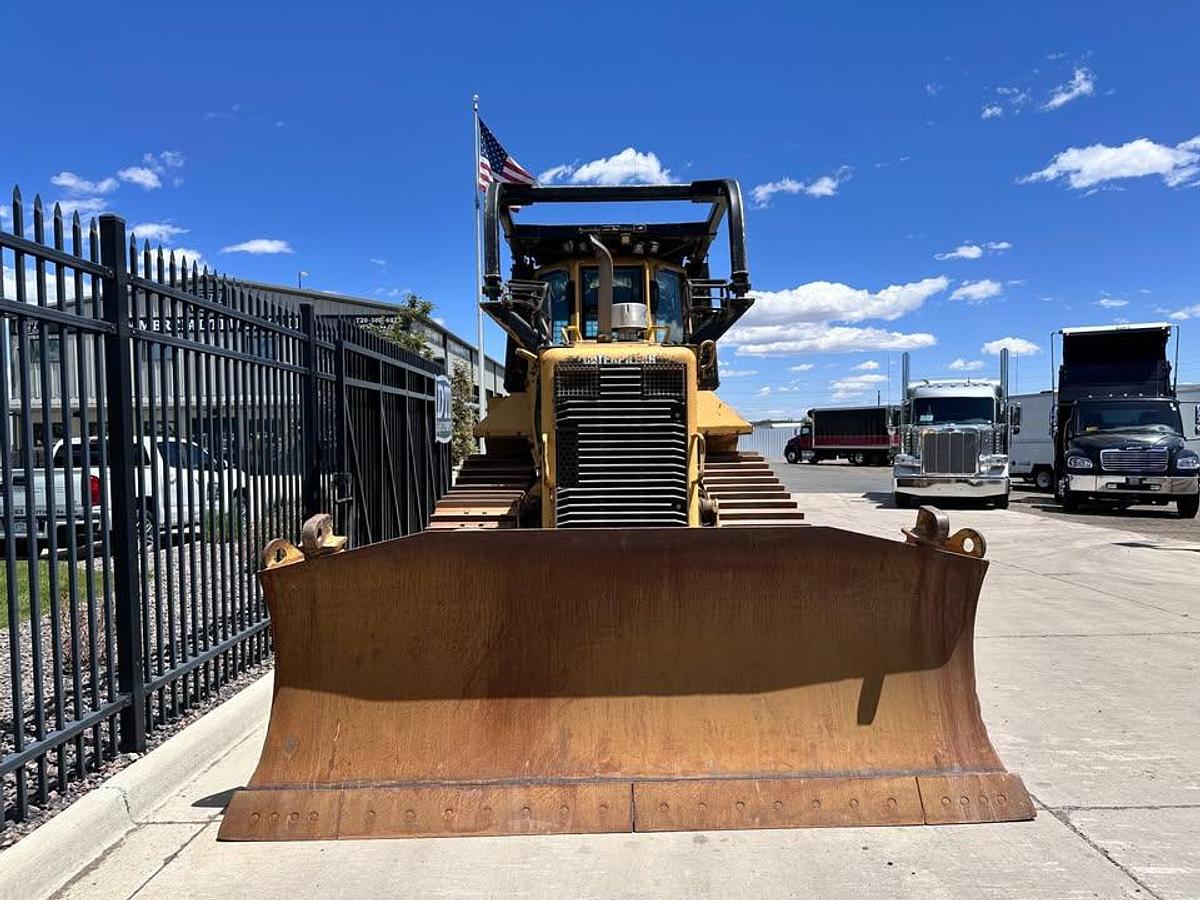 Used 2004 Caterpillar D6N XL