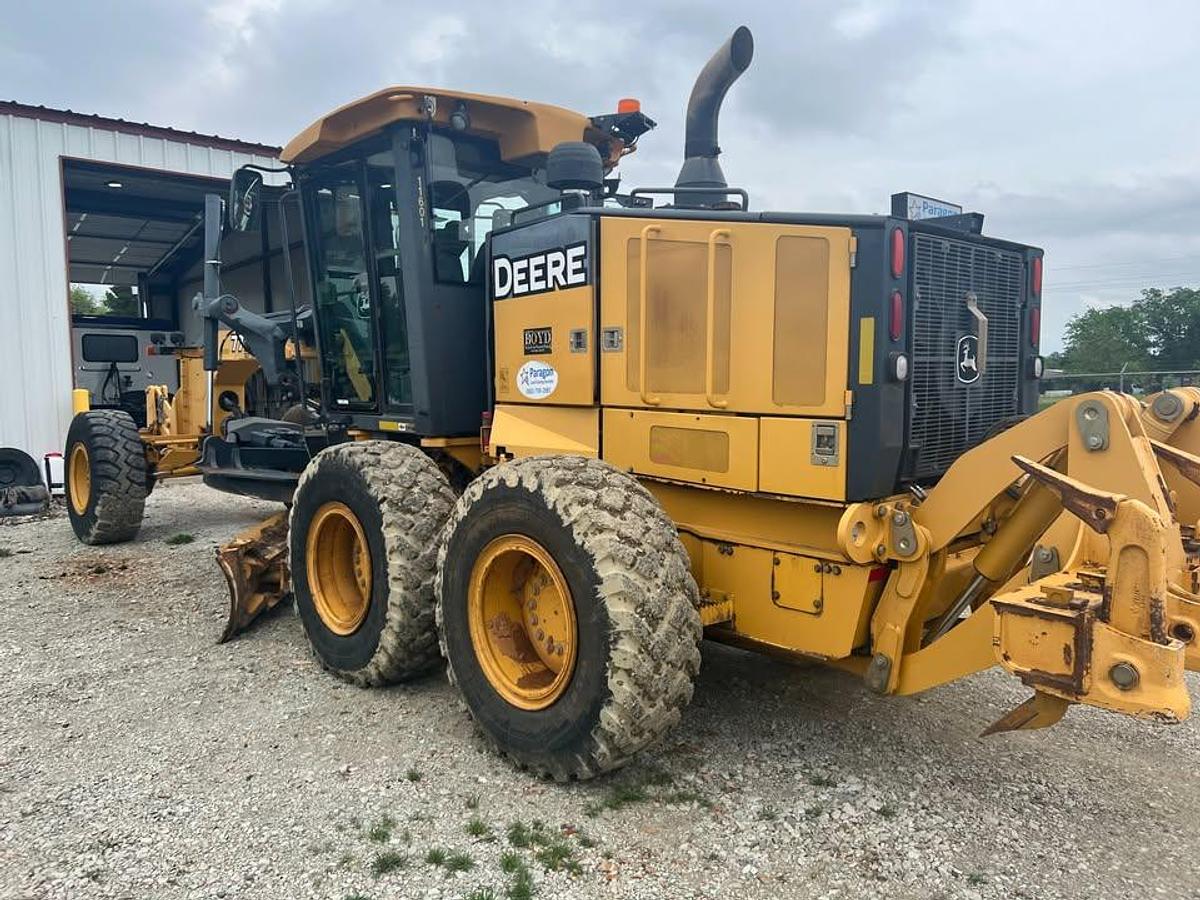 Used 2011 John Deere 772GP