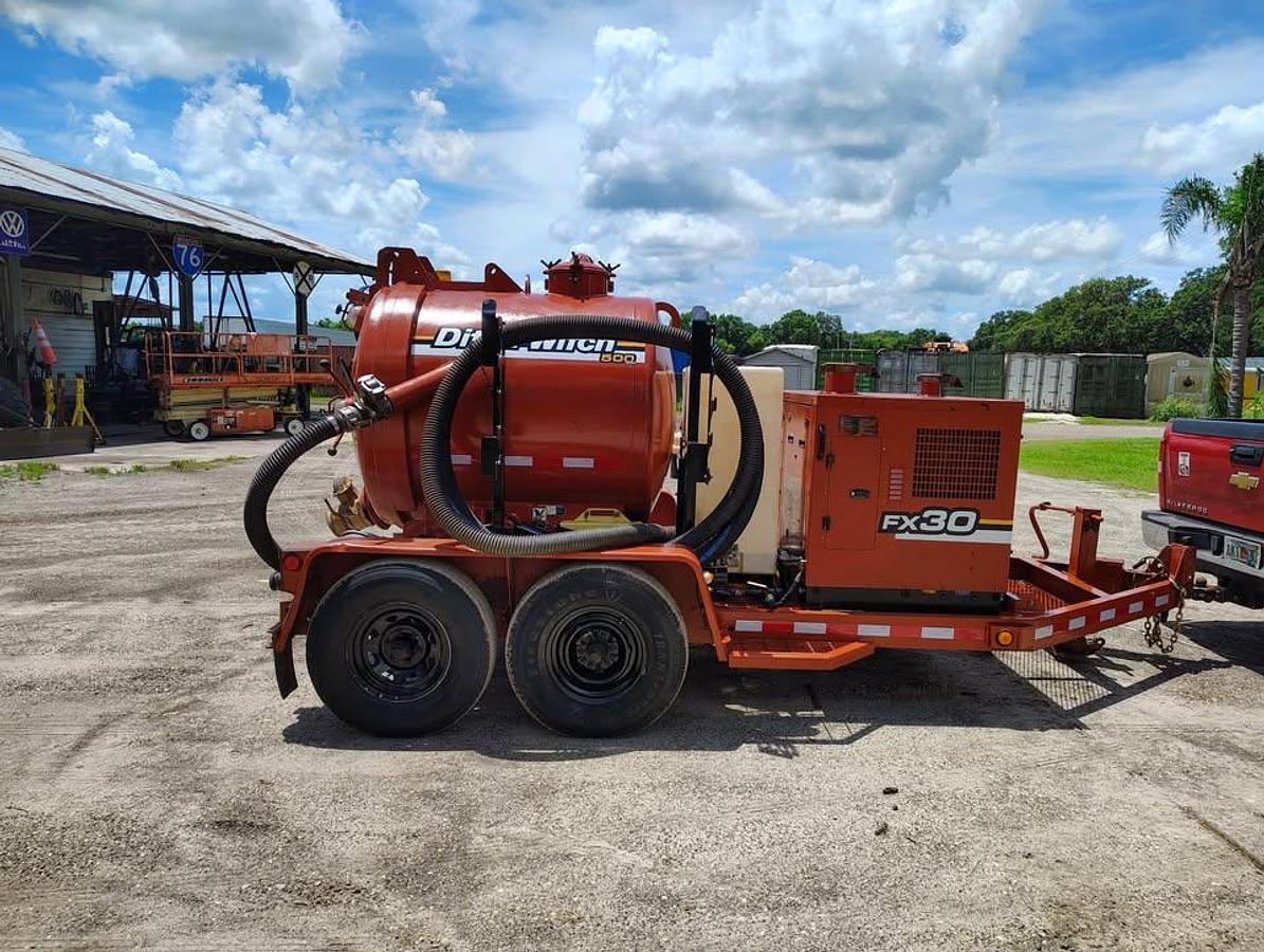 Used 2011 Ditch Witch FX30
