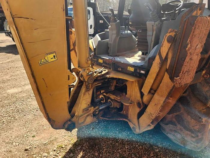 Used 2012 Caterpillar 420D