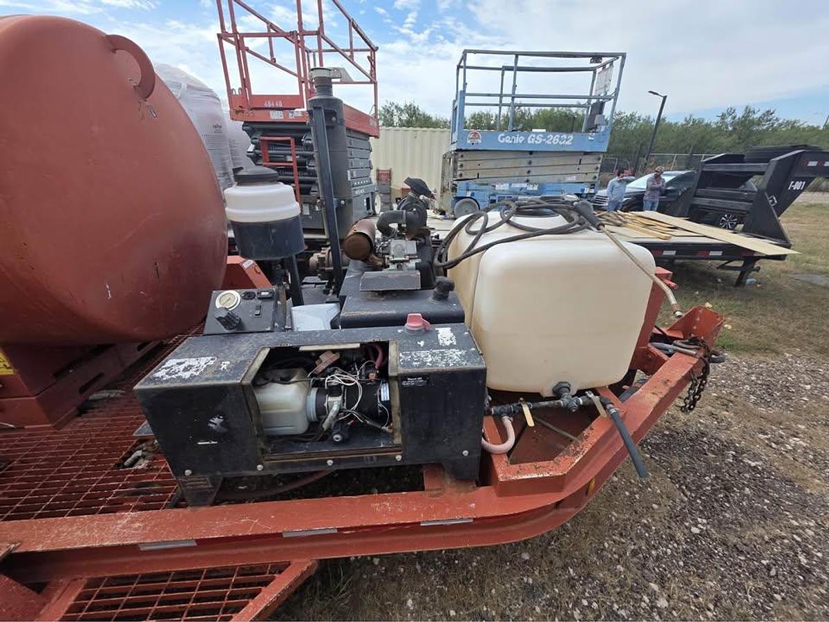 Used 2016 Ditch Witch MV800