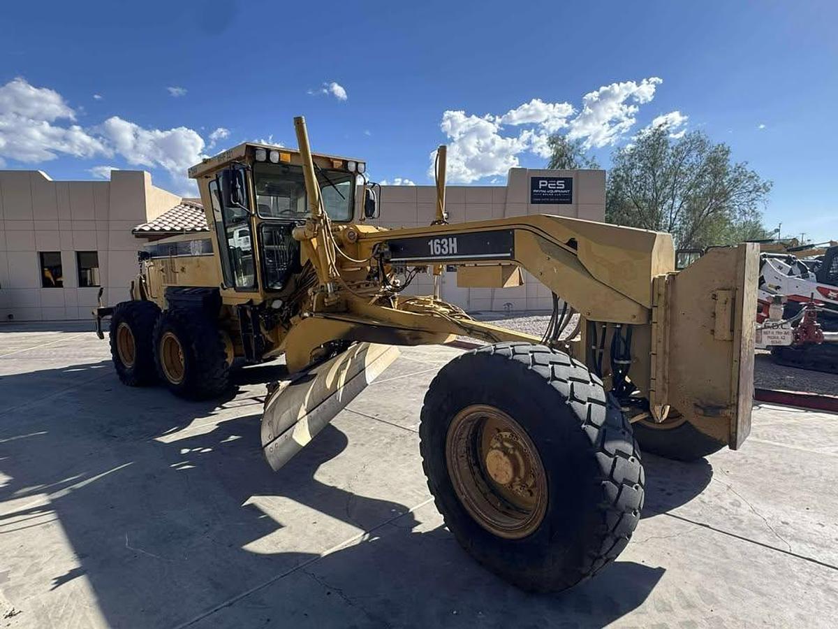 Used 2003 Caterpillar 163H Motor Grader