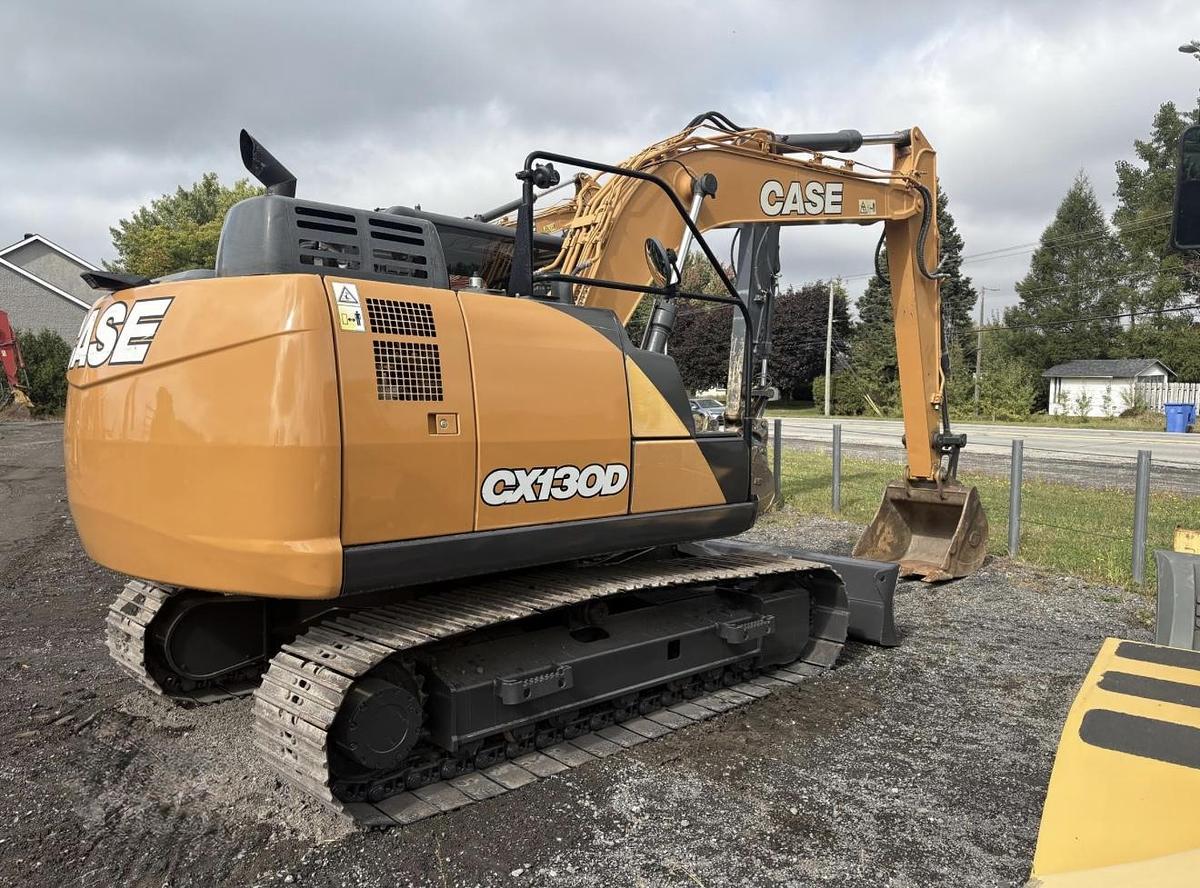 Used 2017 Case CX130D