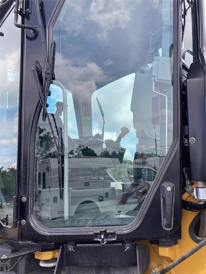 Used 2018 Caterpillar 12M3 Motor Grader