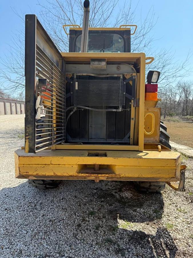Used 1995 CAT 938F