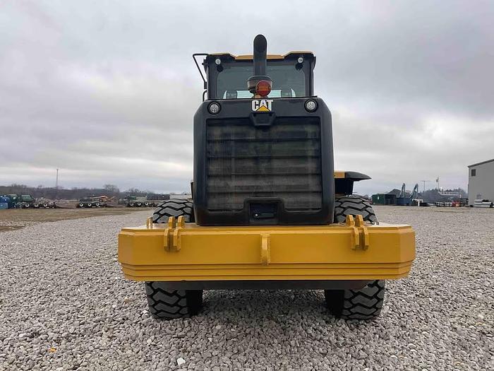 Used 2016 Caterpillar 938m