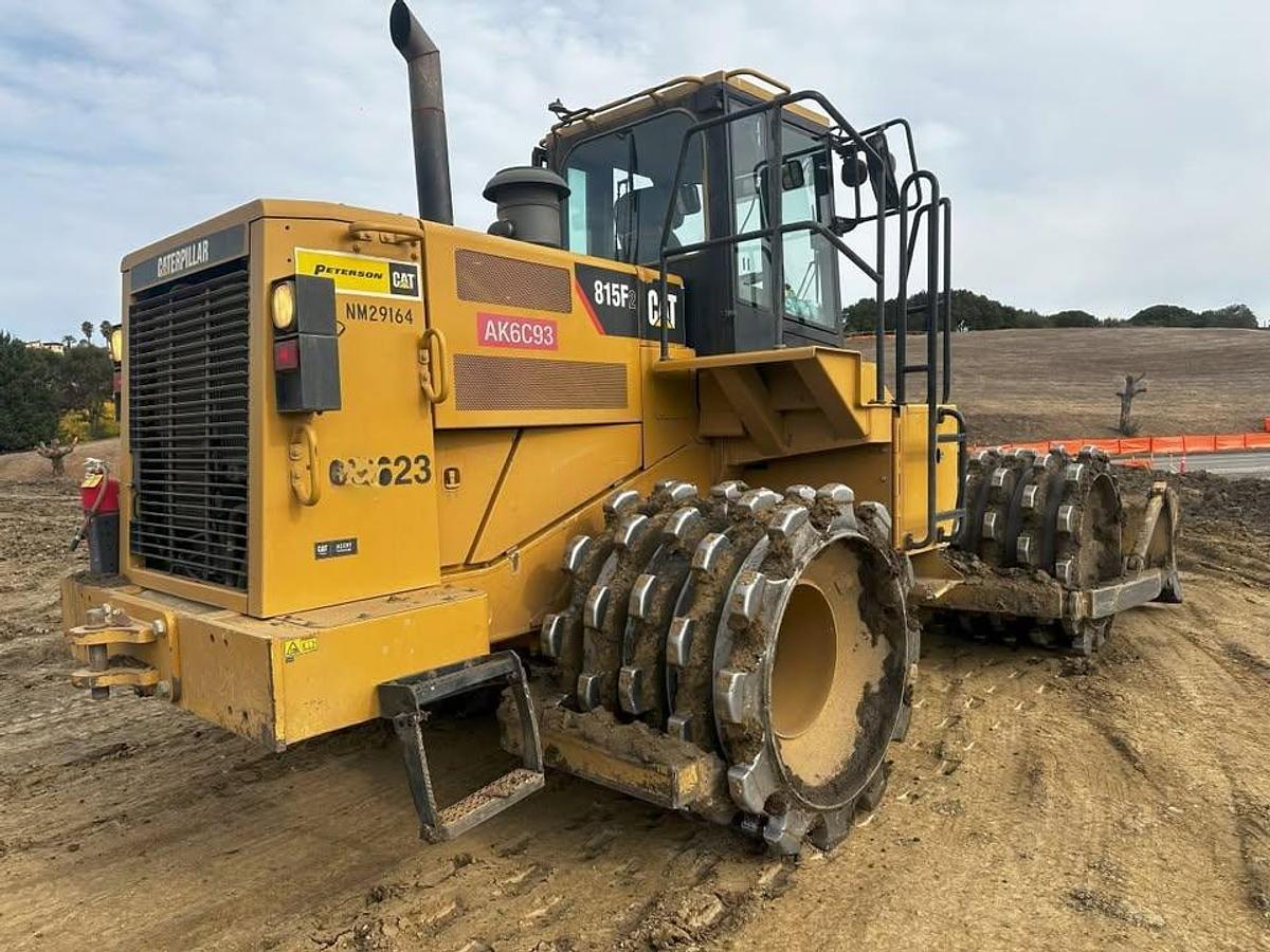 Used 2012 Caterpillar 815f2