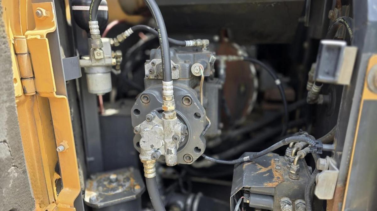 Used 2009 Case CX130