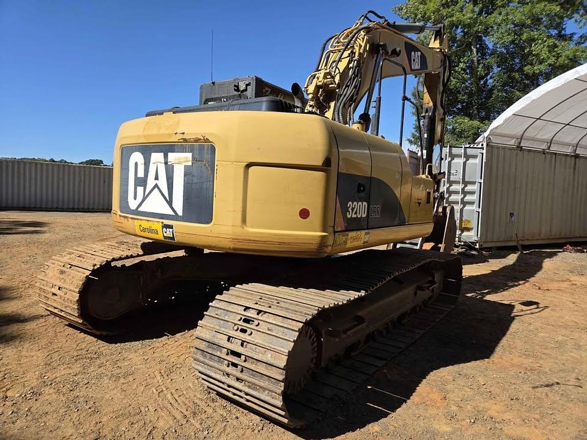 Used 2012 Caterpillar 320D LRR