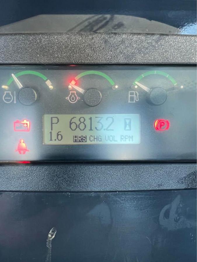 Used 2010 John Deere 650J LGP