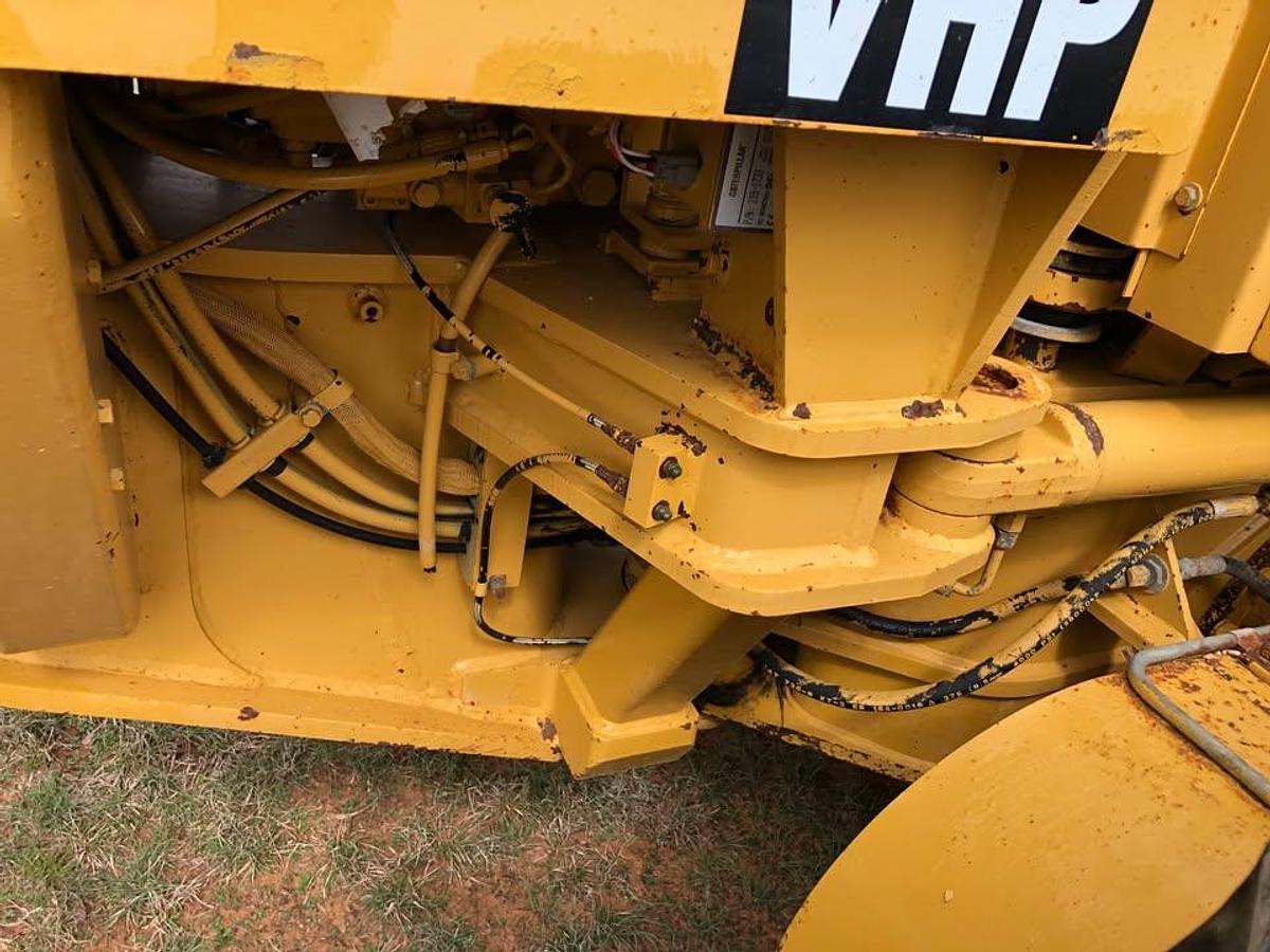 Used 1999 Caterpillar 140H VHP