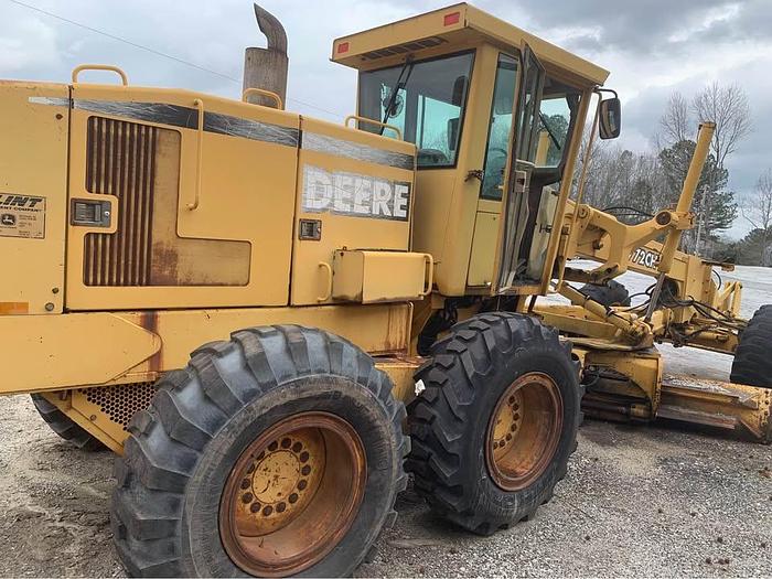 Used 1998 John Deere  772CH 