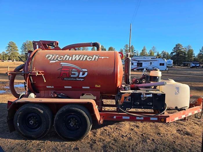 Used 2017 Ditch Witch MV800