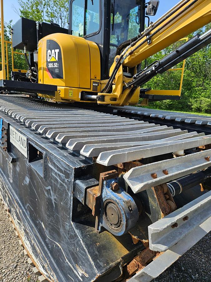 Used 2020 Caterpillar 305.5E Amphibious Excavator