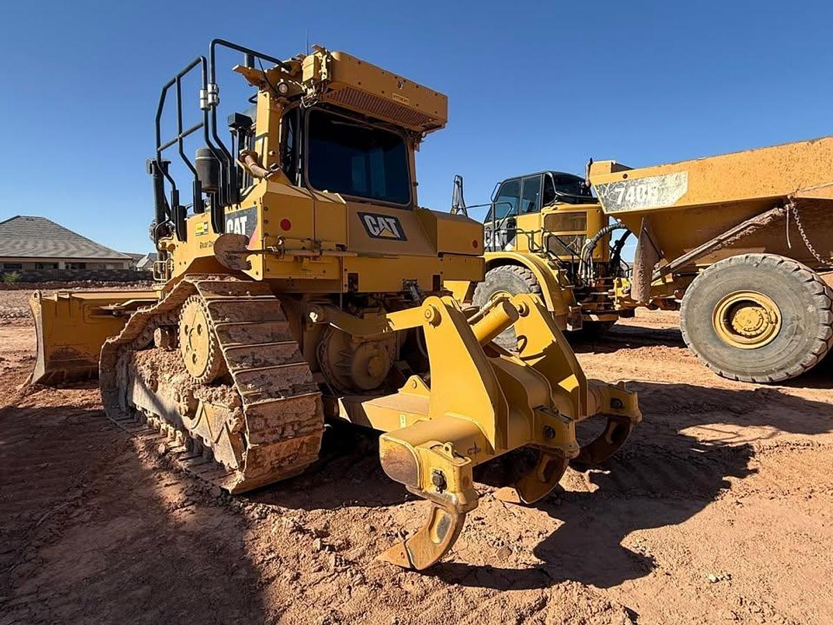 Used 2018 CAT D6T XL Dozer