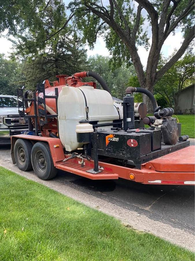 Used 2017 Ditch Witch FX25