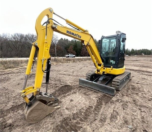 Komatsu PC35MR-5