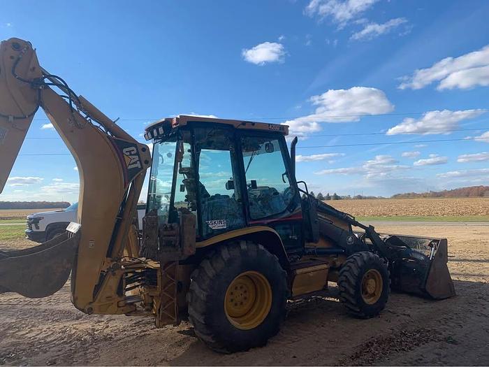 Used 2005 Cat 420D it