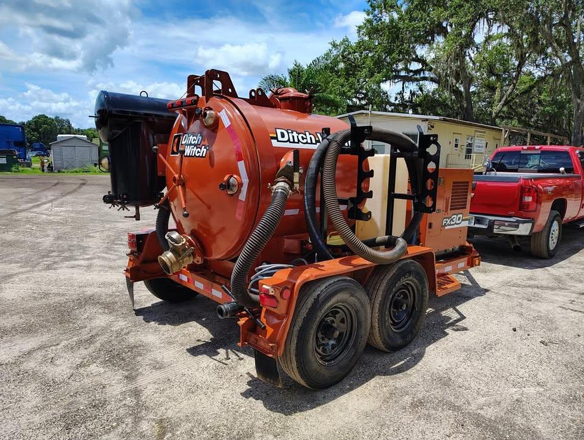 Used 2011 Ditch Witch FX30