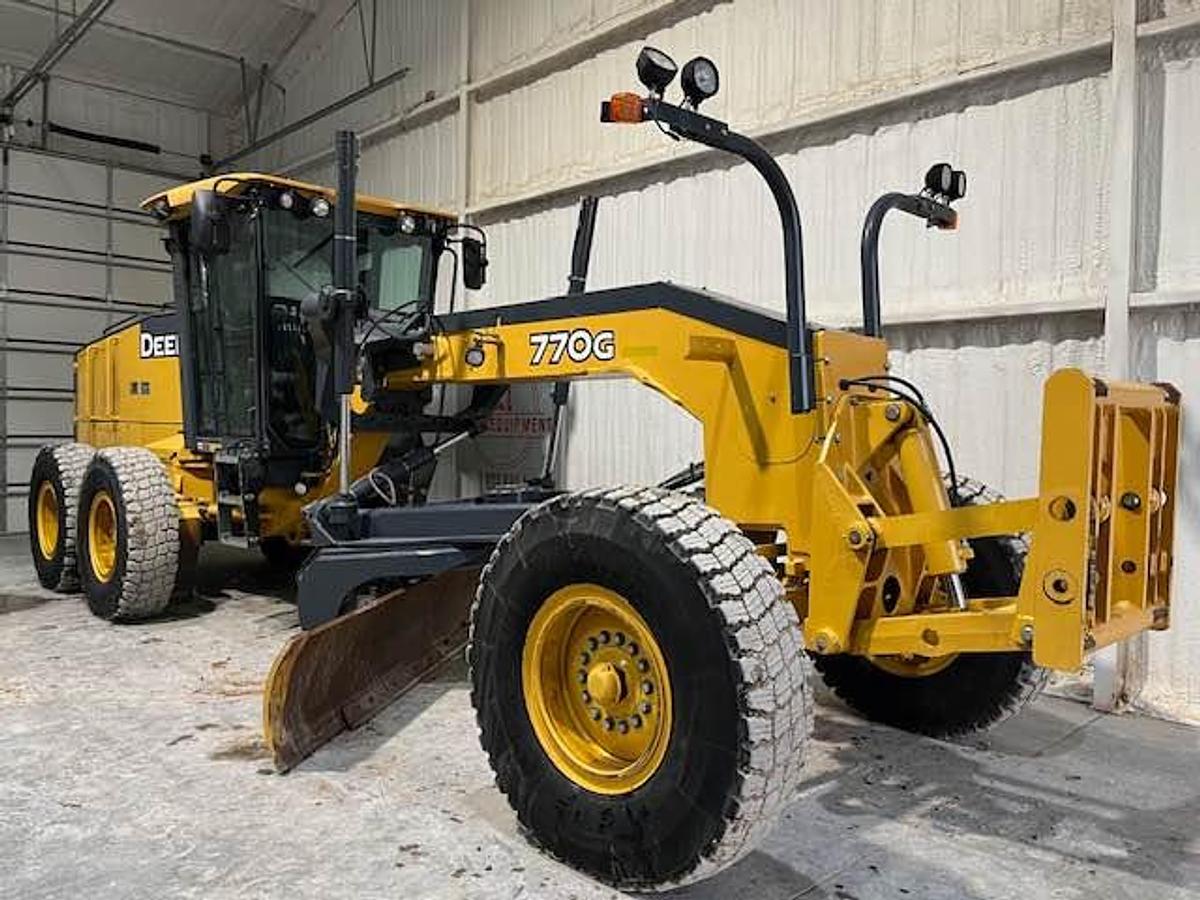 Used 2012 John Deere 770G