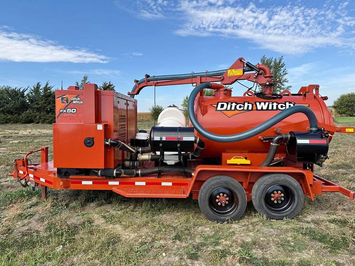 Used 2015 Ditch Witch FX50
