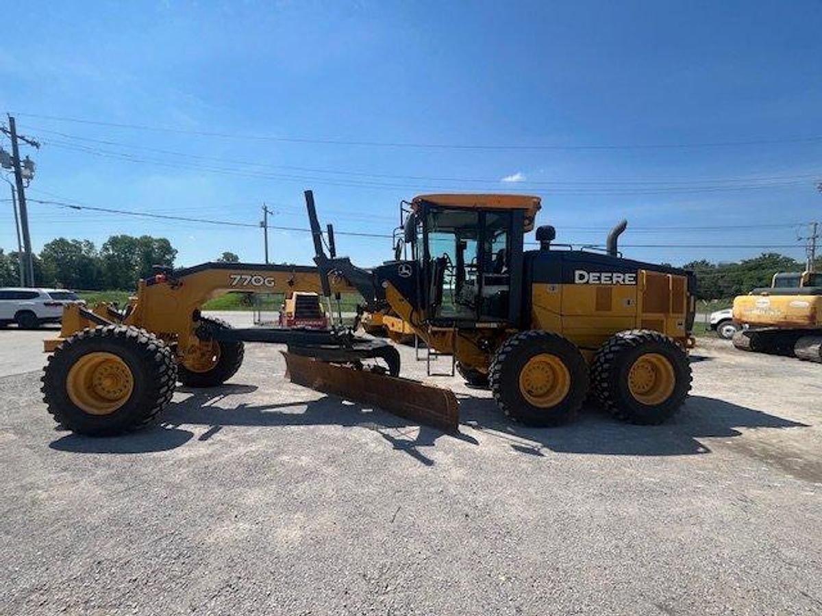 Used 2018 John Deere 770G