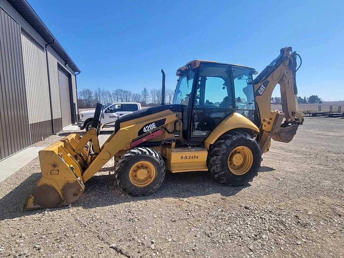 Used 2011 CAT 420E