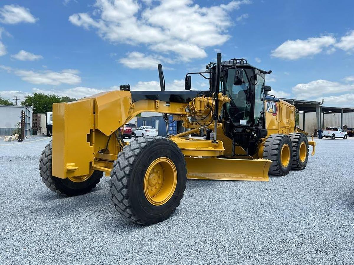 Used 2015 CAT 140M3 Motor Grader