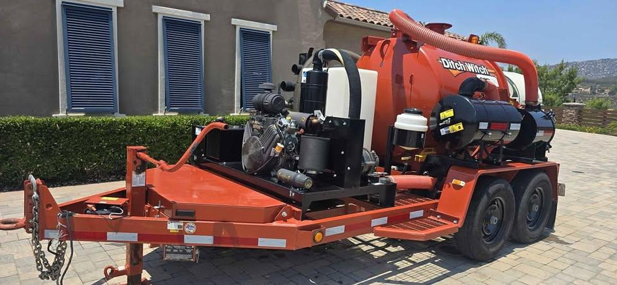 Used 2019 Ditch Witch FXT500 Vacuum Excavator