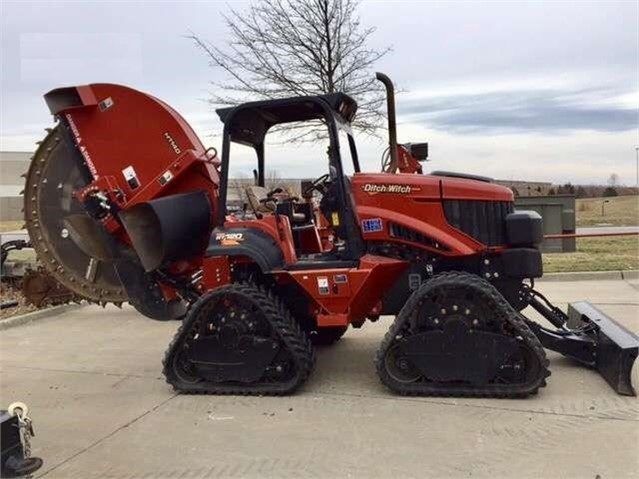 DITCH WITCH RT120