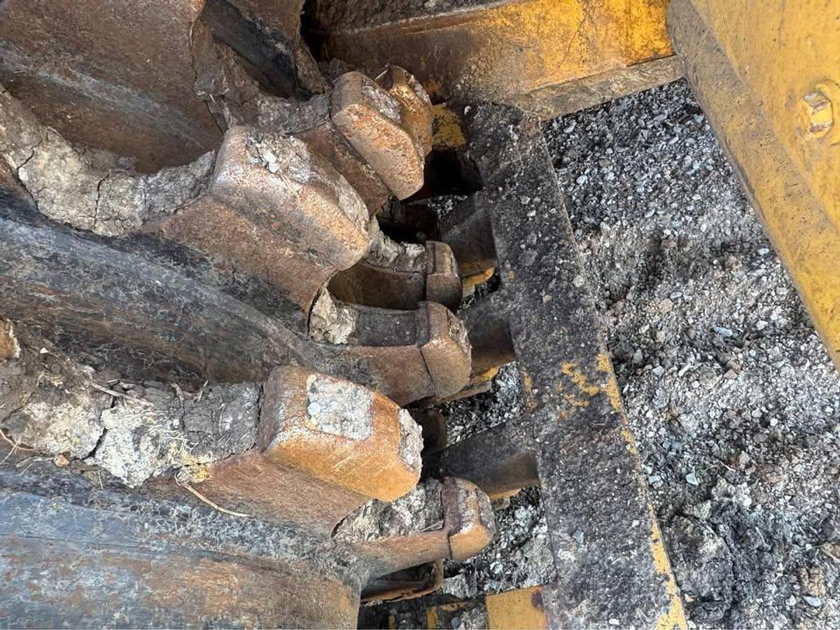 Used 1998 Caterpillar 815F