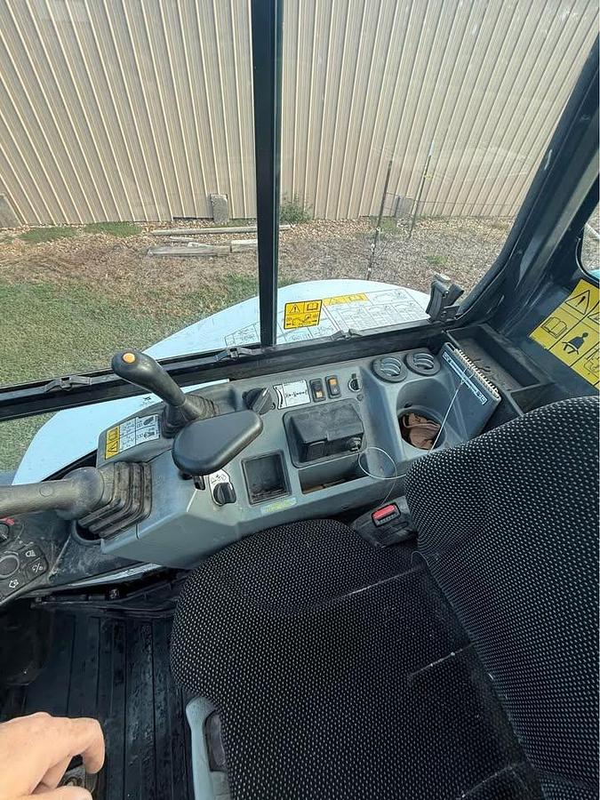 Used 2022 Bobcat E35i